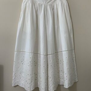 Elegant White Eyelet Skirt/Culotte